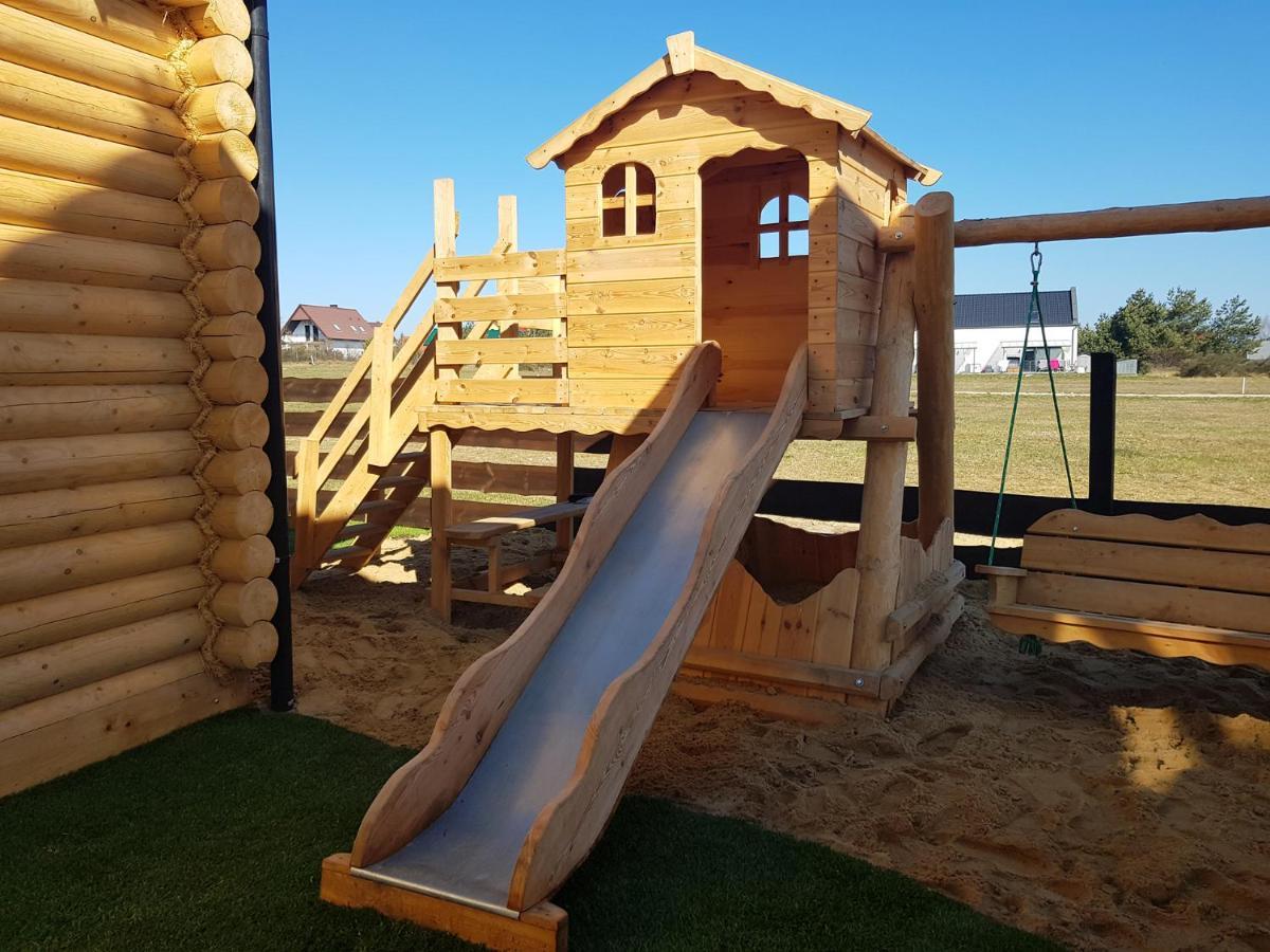 Behappy Woodhouse Villa Jastrzębia Góra Екстериор снимка