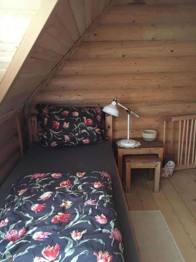 Behappy Woodhouse Villa Jastrzębia Góra Екстериор снимка