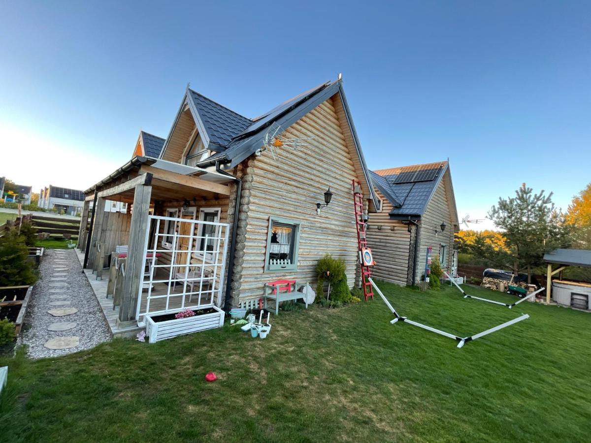 Behappy Woodhouse Villa Jastrzębia Góra Екстериор снимка