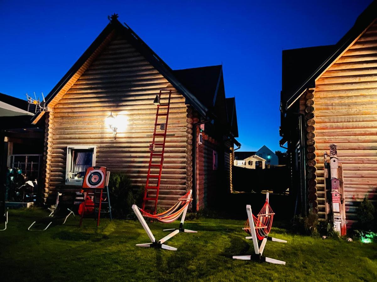 Behappy Woodhouse Villa Jastrzębia Góra Екстериор снимка