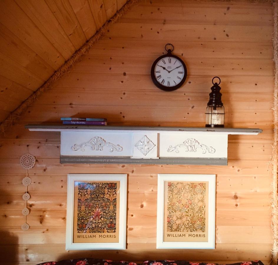 Behappy Woodhouse Villa Jastrzębia Góra Екстериор снимка