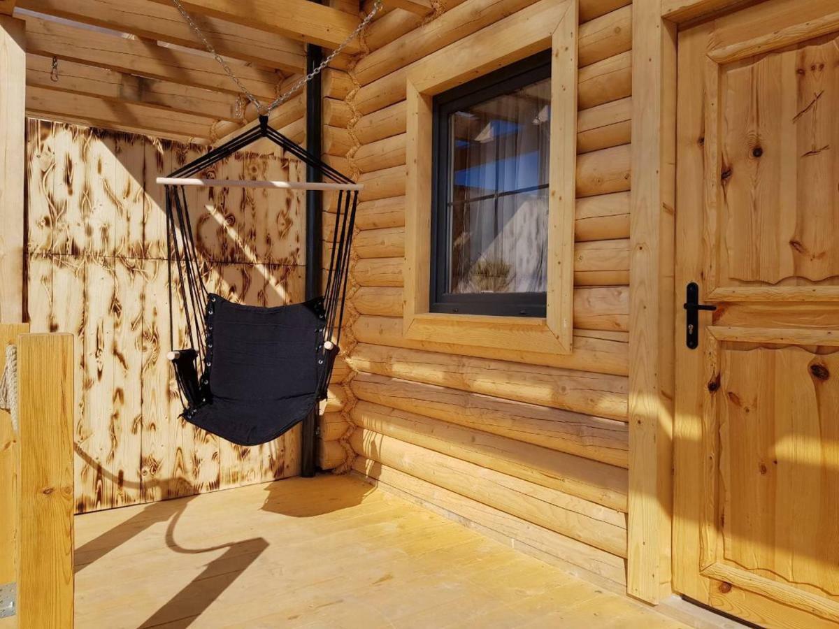 Behappy Woodhouse Villa Jastrzębia Góra Екстериор снимка